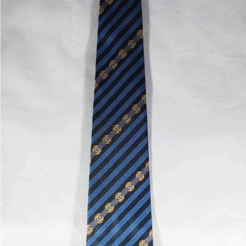 Men’s Chanel Tie - Picture 3 of 5
